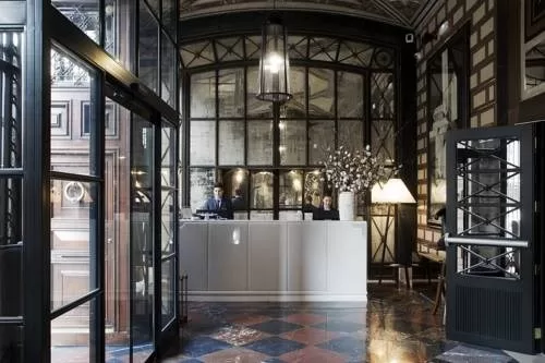 HOTEL COTTON HOUSE